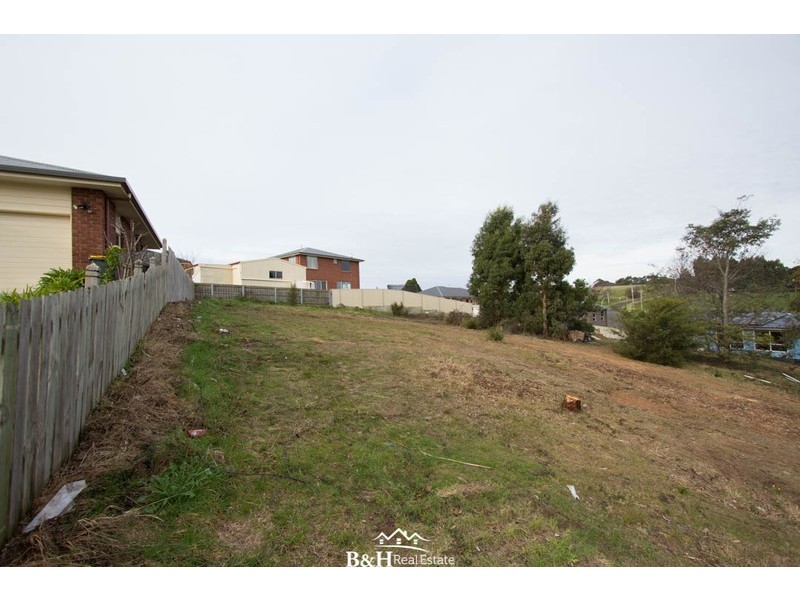 11 Wadecliff Rise, Ulverstone TAS 7315
