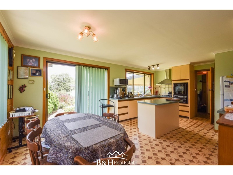 71 Allens Road, West Ulverstone TAS 7315