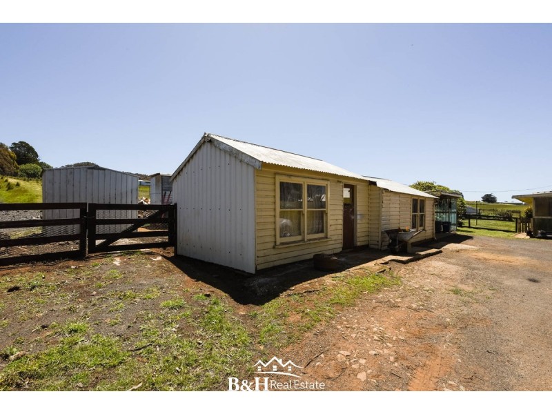 298 South Preston Road, Preston TAS 7315