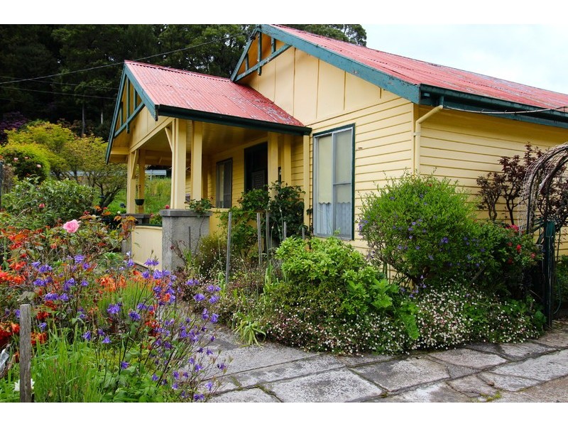 1 Gaffney Street, Queenstown TAS 7467