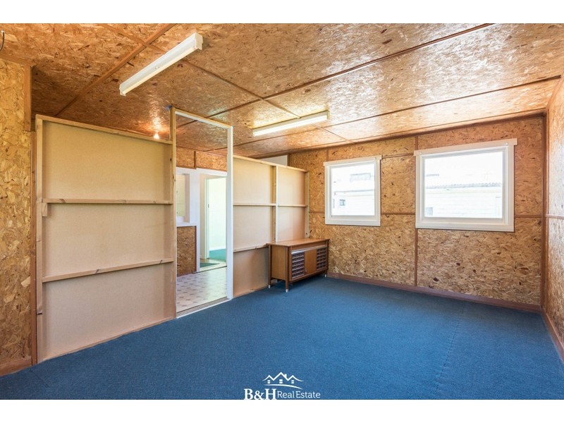 15 Riverside Avenue, Ulverstone TAS 7315