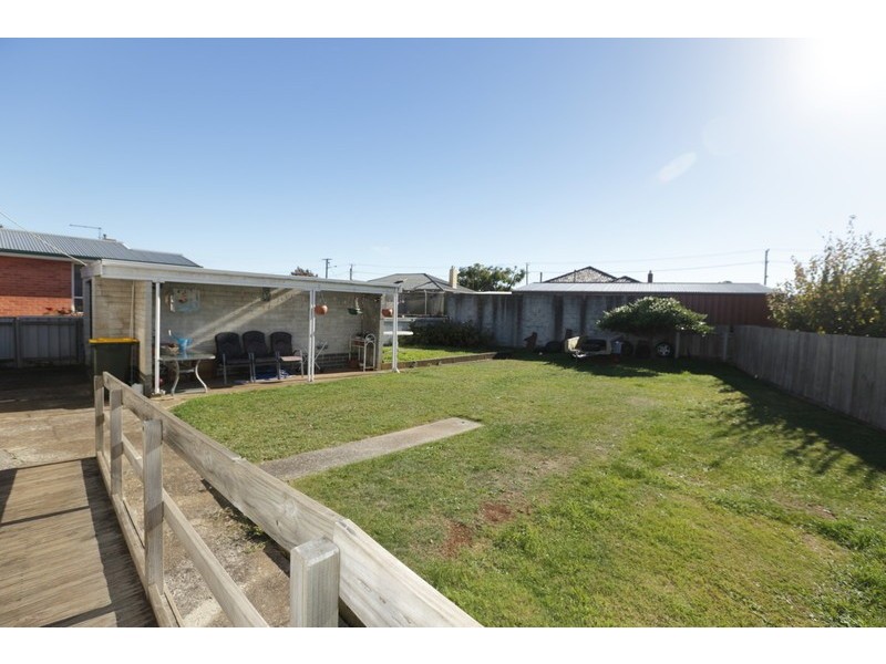 2 Hampden Court, Devonport TAS 7310