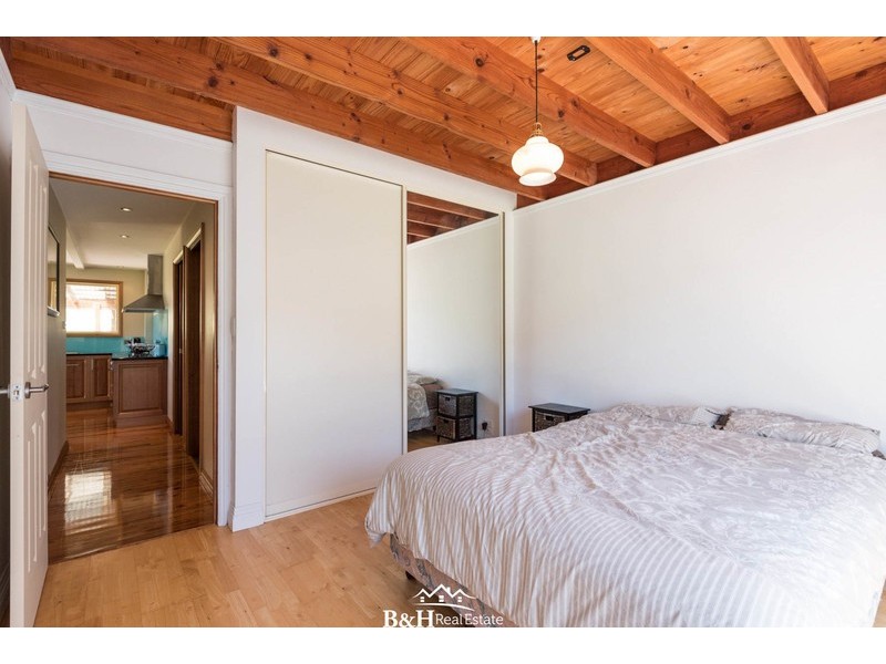 93 Dial Road, Penguin TAS 7316