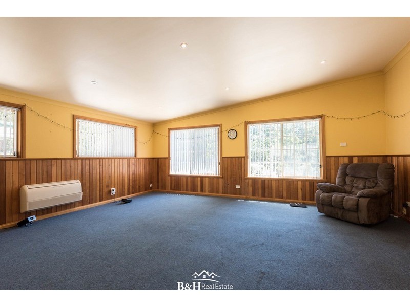 93 Dial Road, Penguin TAS 7316