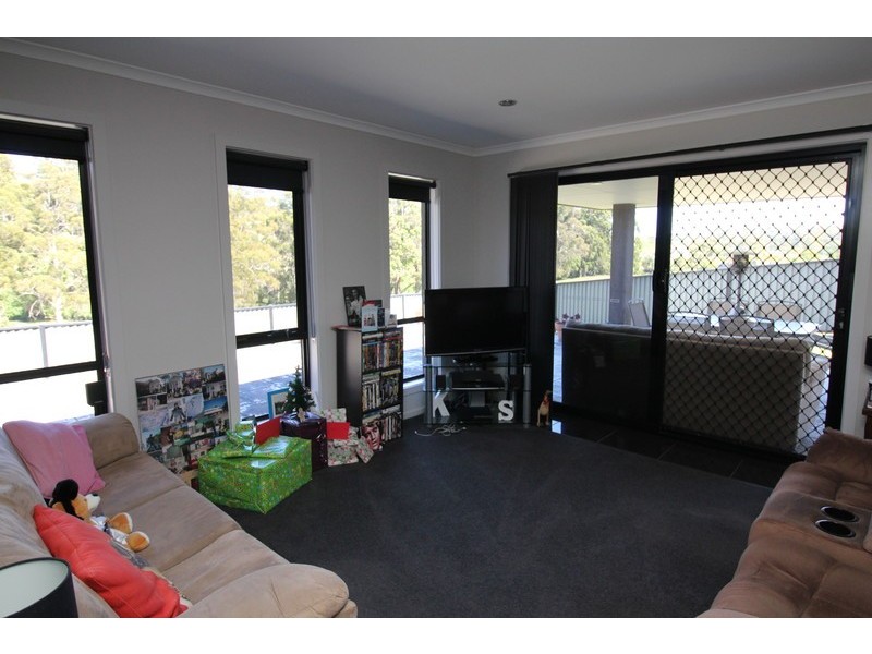2/24 Platinum Drive, Park Grove TAS 7320