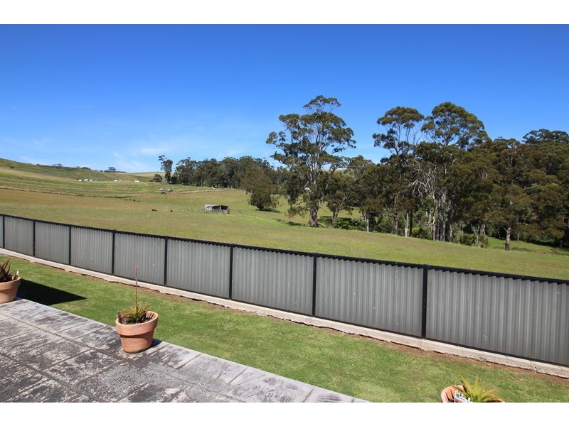 2/24 Platinum Drive, Park Grove TAS 7320