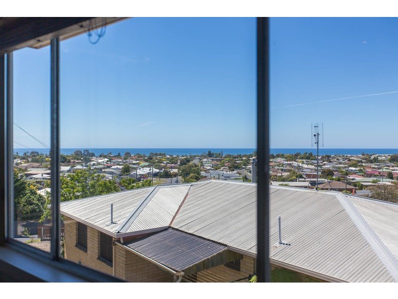 17 Clarke Street, Ulverstone TAS 7315
