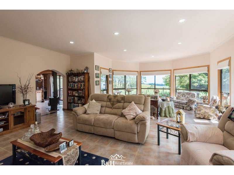 623 East Yolla Road, Yolla TAS 7325