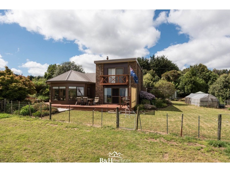 623 East Yolla Road, Yolla TAS 7325