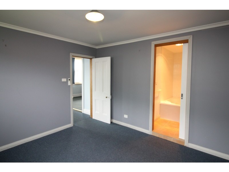 54 Wenvoe Street, Devonport TAS 7310