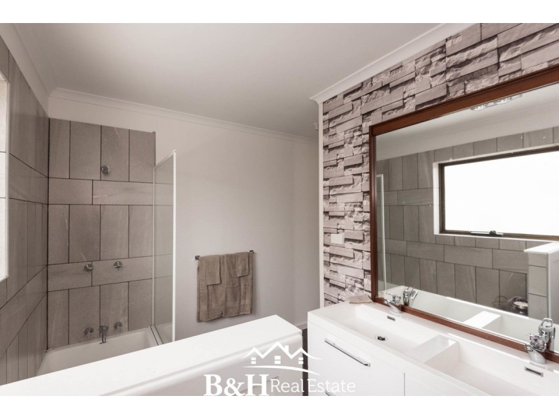 37 Ashwater Crescent, Penguin TAS 7316