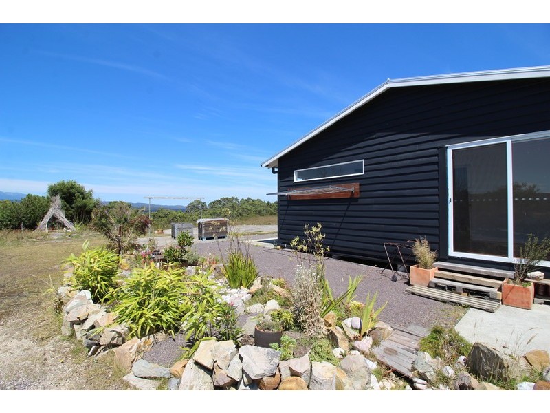 # Macquarie Heads Road, Strahan TAS 7468