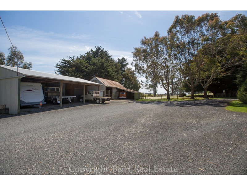230 Ridgley Highway, Romaine TAS 7320