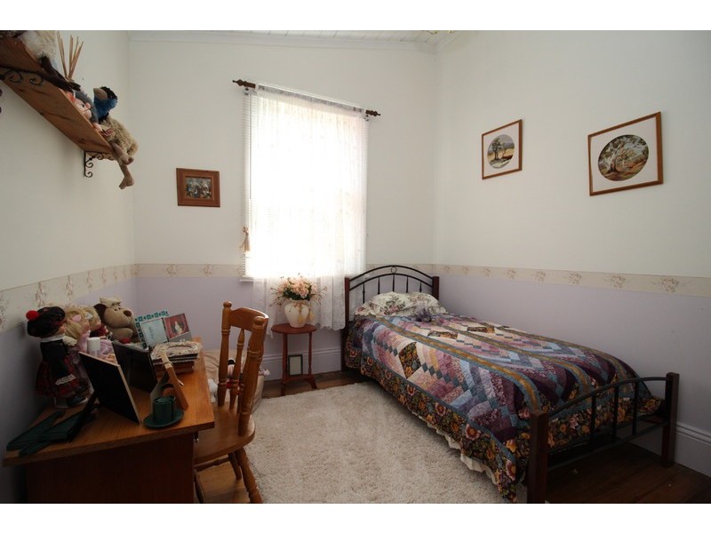 38 Esplanade, Queenstown TAS 7467