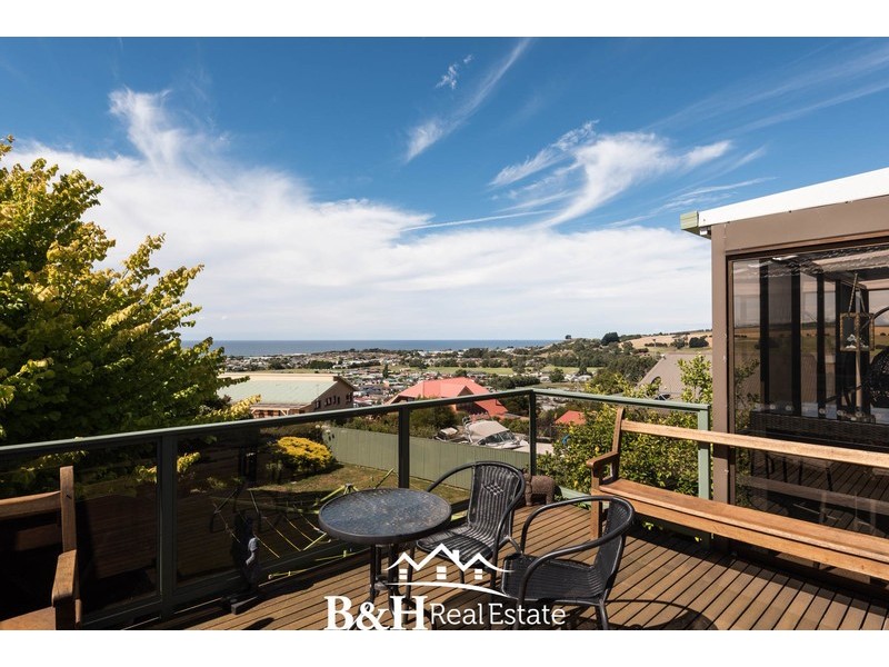 111 Trevor Street, Ulverstone TAS 7315