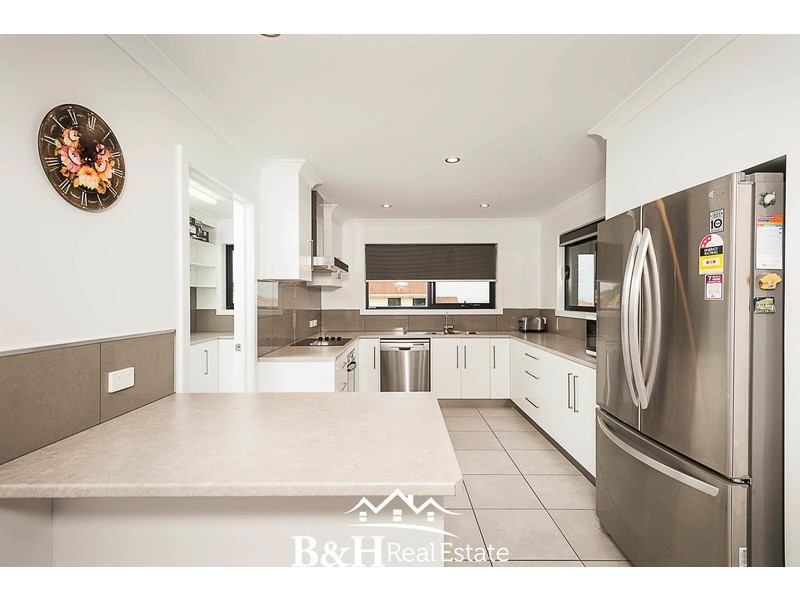 5 Uplands Place, Park Grove TAS 7320