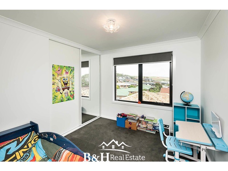 5 Uplands Place, Park Grove TAS 7320
