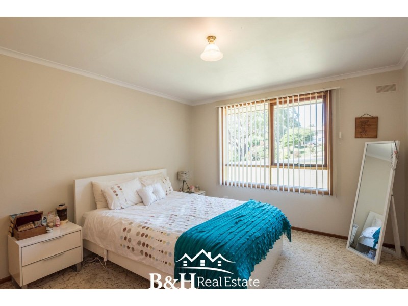 35 South Road, Penguin TAS 7316