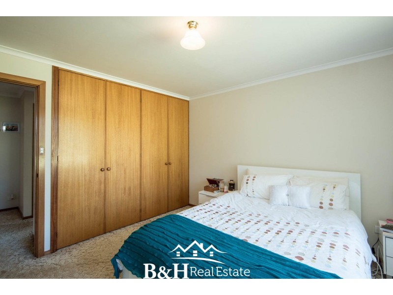 35 South Road, Penguin TAS 7316