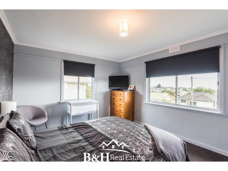 7 Verelle Street, Hillcrest TAS 7320