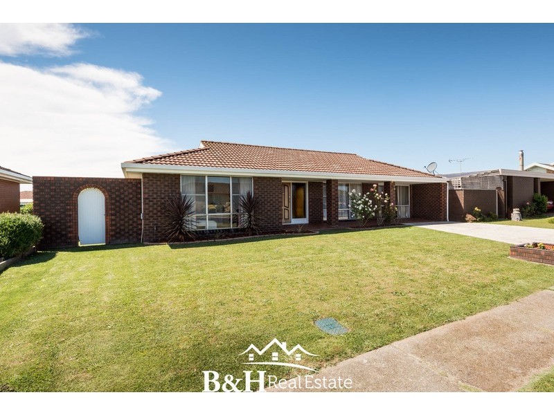 24 Leighlands Avenue, Ulverstone TAS 7315