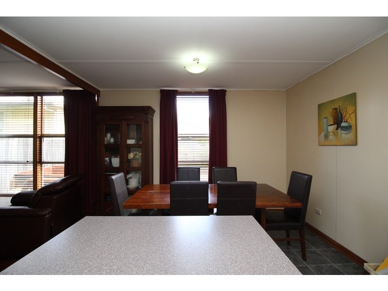 8 Waratah Drive, Rosebery TAS 7470