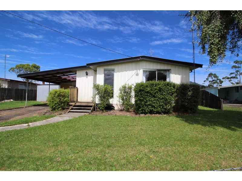 4 Federation Court, Zeehan TAS 7469
