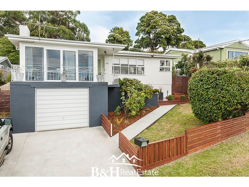 30 Amherst Street, West Ulverstone TAS 7315