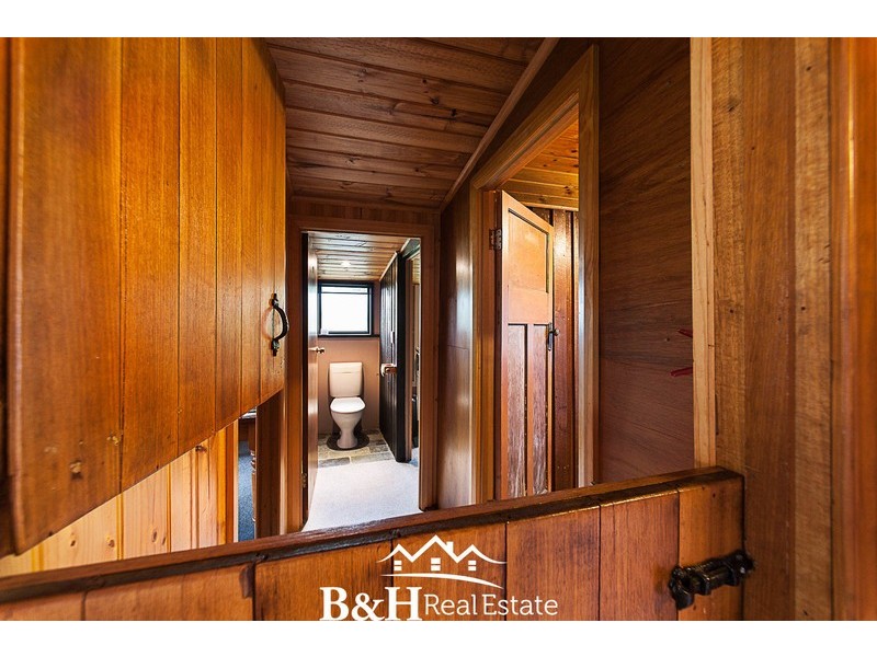 98 Lowries Road, Oldina TAS 7325