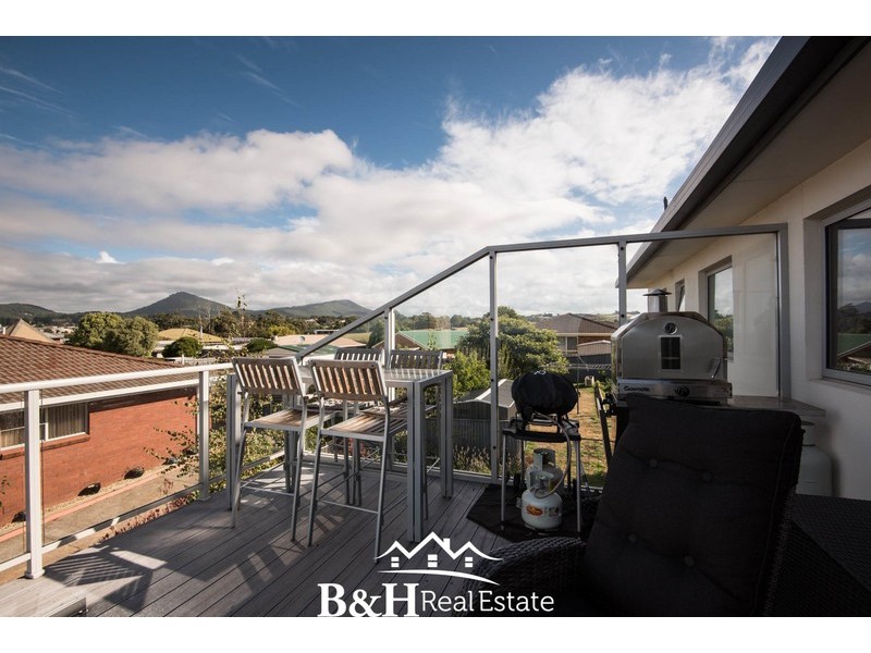 21 West Ridge Road, Penguin TAS 7316