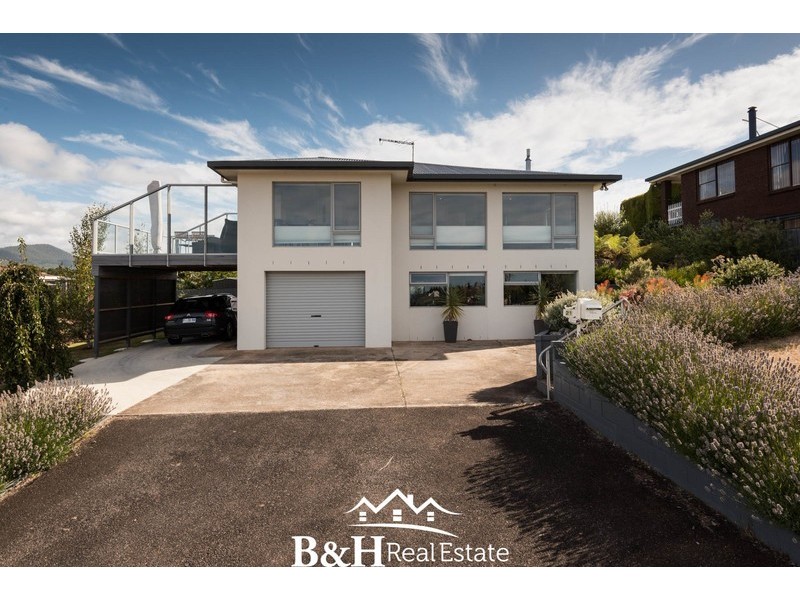 21 West Ridge Road, Penguin TAS 7316