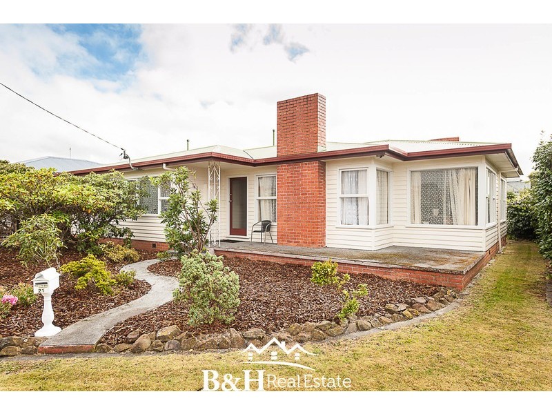 21 Whitelaw Street, Ulverstone TAS 7315
