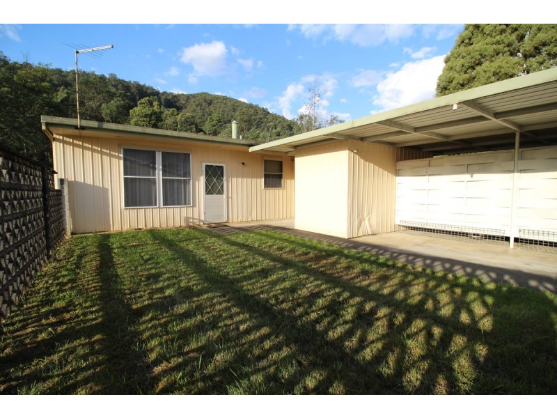 11 Beech Drive, Rosebery TAS 7470