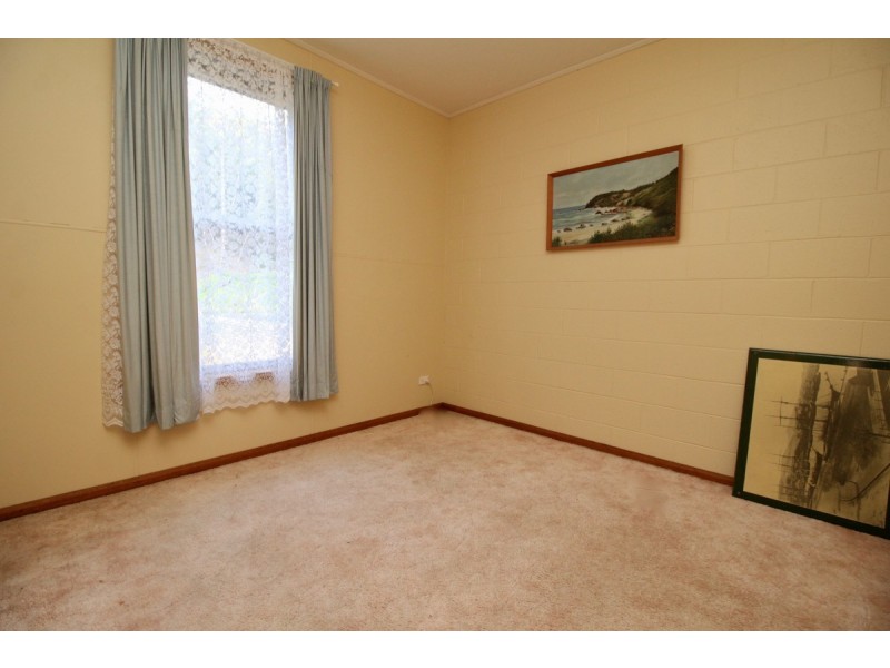 11 Beech Drive, Rosebery TAS 7470