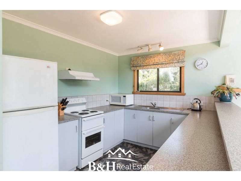 14 Stockdale Avenue, Sisters Beach TAS 7321