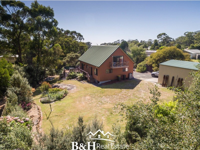 14 Stockdale Avenue, Sisters Beach TAS 7321