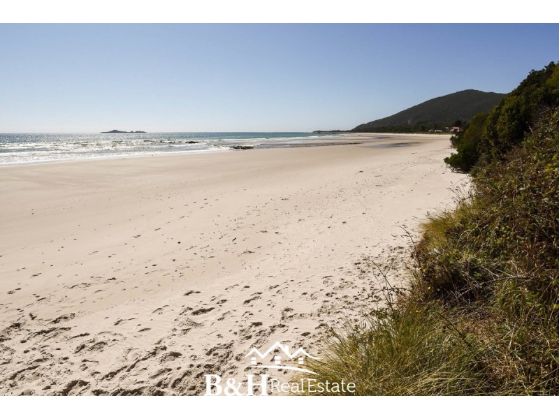 14 Stockdale Avenue, Sisters Beach TAS 7321