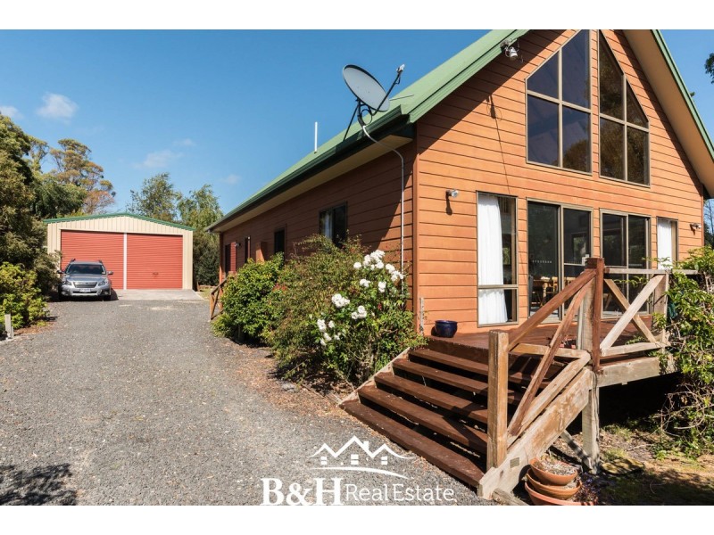 14 Stockdale Avenue, Sisters Beach TAS 7321