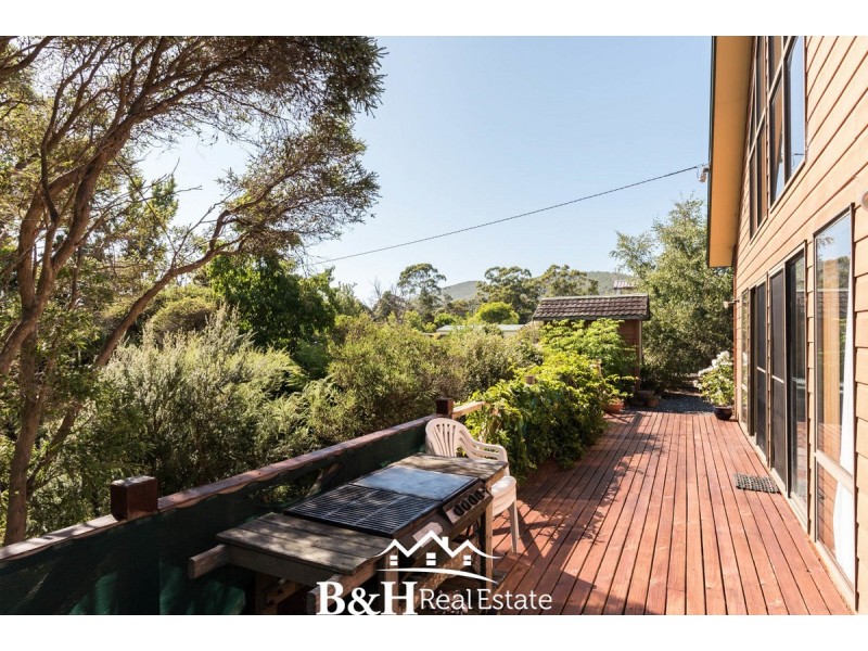 14 Stockdale Avenue, Sisters Beach TAS 7321