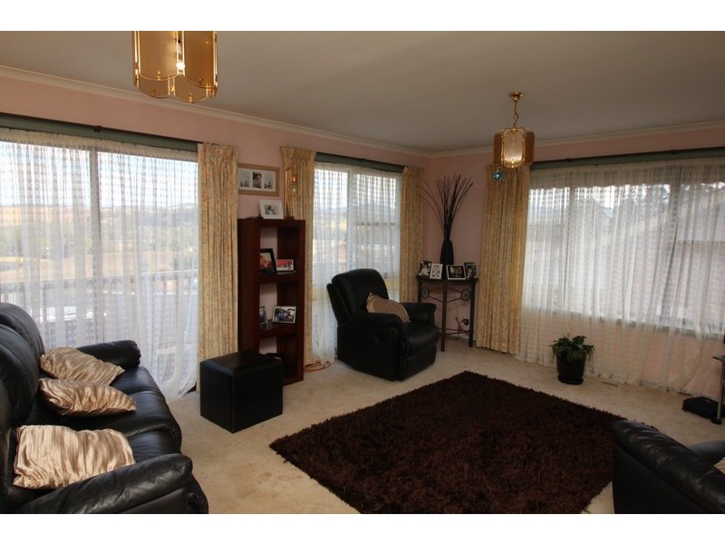 2 Jackson Street, West Ulverstone TAS 7315