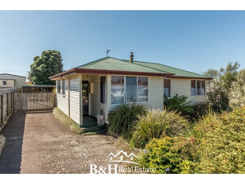 4 Addison Street, Devonport TAS 7310