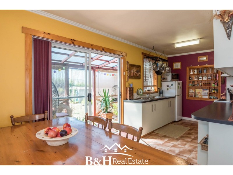 4 Addison Street, Devonport TAS 7310