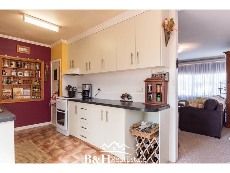 4 Addison Street, Devonport TAS 7310