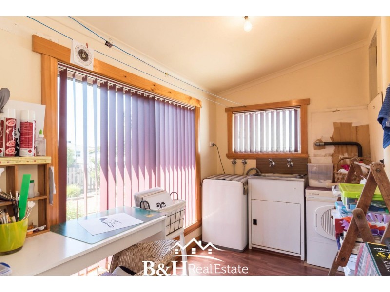 4 Addison Street, Devonport TAS 7310