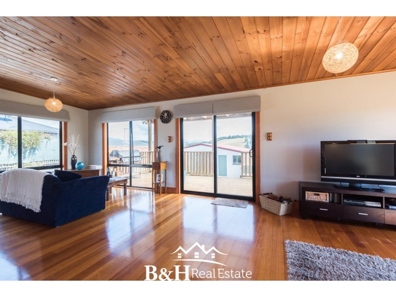 6 Preston Road, Gawler TAS 7315