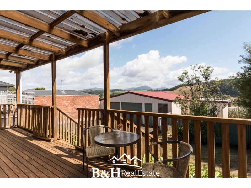 6 Preston Road, Gawler TAS 7315