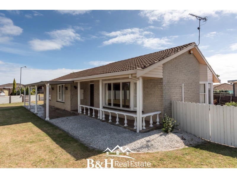 2 Leighlands Avenue, Ulverstone TAS 7315