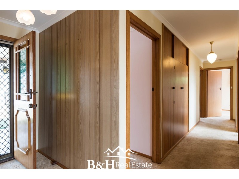 2 Leighlands Avenue, Ulverstone TAS 7315