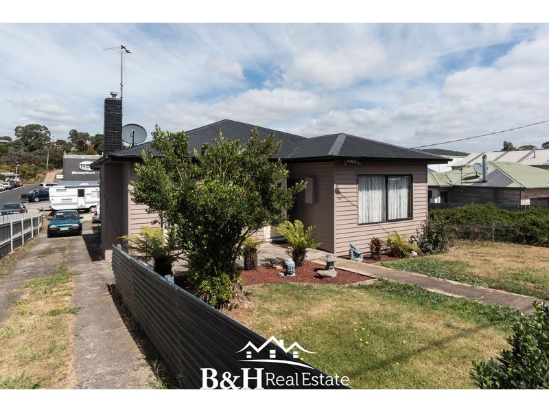 39 Elizabeth Street, Devonport TAS 7310