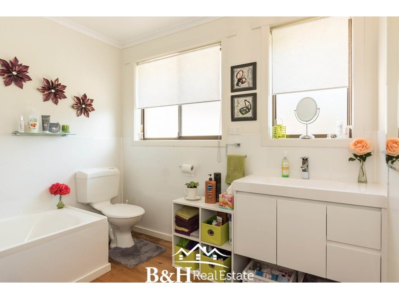 15 Undara Crescent, West Ulverstone TAS 7315